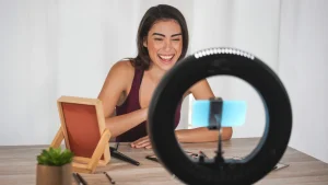 Как развлечь себя, если скучно одной