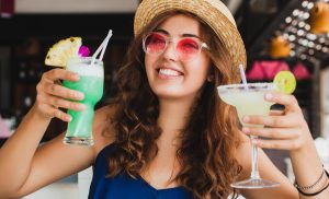 Лучшие рецепты напитков для уютных и весёлых женских вечеров