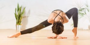 Как правильно заниматься йогой дома