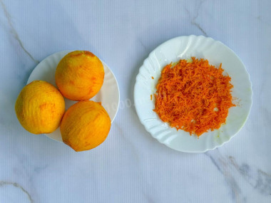 Апельсиновое мороженое с апельсинами