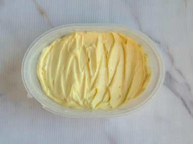 Апельсиновое мороженое с апельсинами