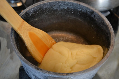 Эклер классический в домашних условиях с заварным кремом