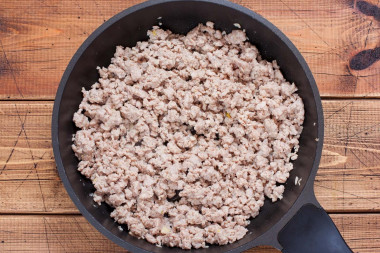 Каннеллони с фаршем в духовке