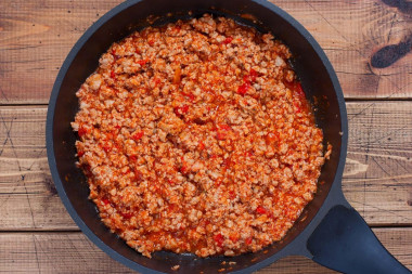 Каннеллони с фаршем в духовке