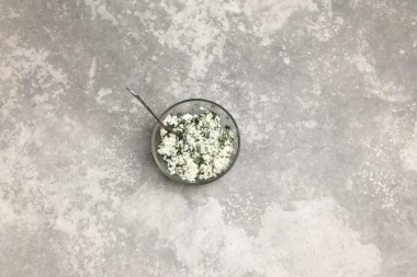 Конвертики из лаваша с разными начинками на сковороде