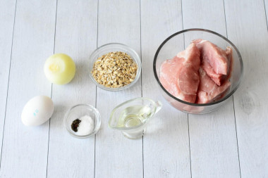 Котлеты с овсяными хлопьями и фаршем