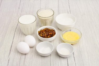 Манник с изюмом