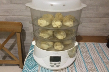 Манты в пароварке на пару