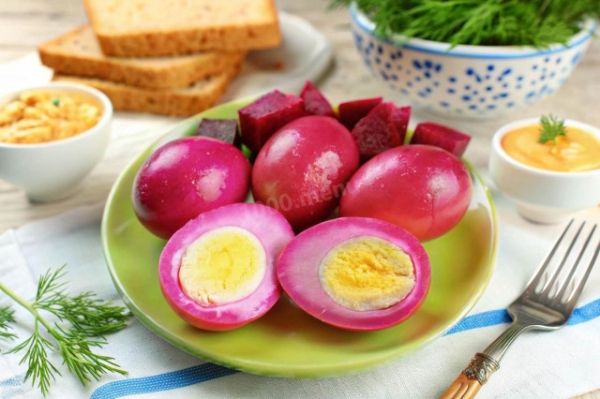 Маринованные яйца куриные