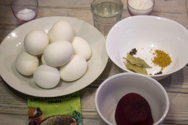 Маринованные яйца куриные