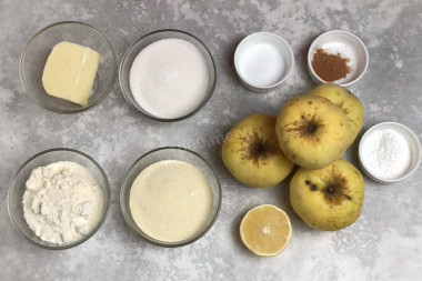 Насыпной пирог с яблоками