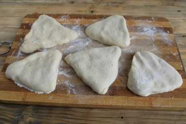 Пирожки на кефире жареные на сковороде