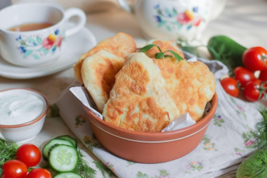 Пирожки на кефире жареные на сковороде