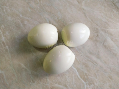 Рулет из лаваша с яйцом и сыром