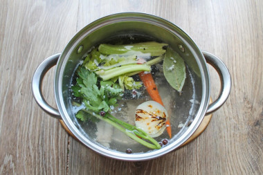 Рыбный бульон прозрачный