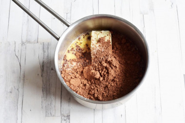 Шоколадная колбаса из печенья и какао классическая