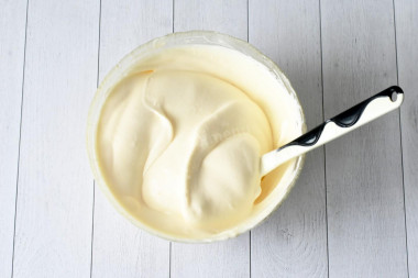 Шоколадный пирог с вишней