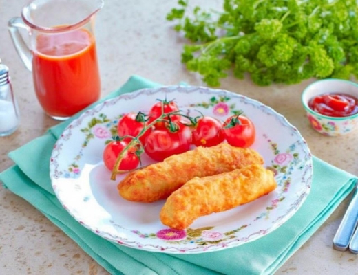 Сосиски в кляре на сковороде