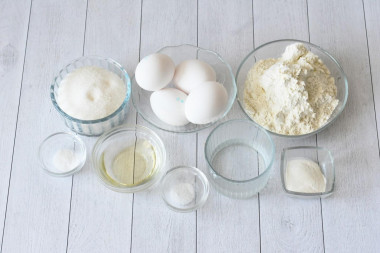 Торт с клубничным кремом