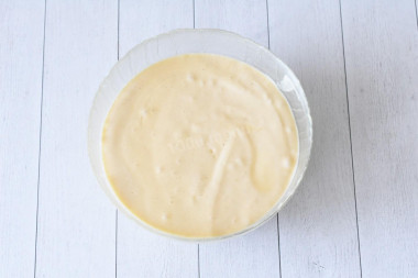 Торт с клубничным кремом