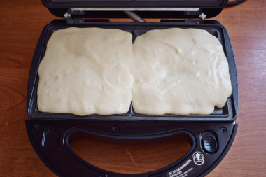 Венские вафли на кефире сладкие