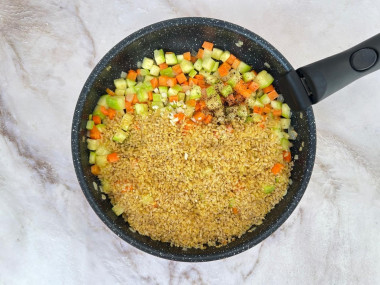 Булгур с кабачками