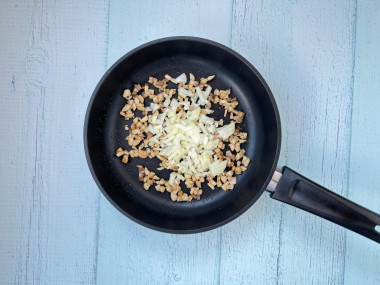 Фаршированные шампиньоны в аэрогриле