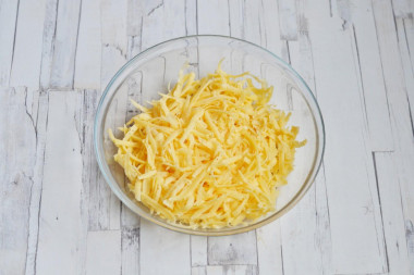 Кальмары фаршированные креветками с сыром и рисом