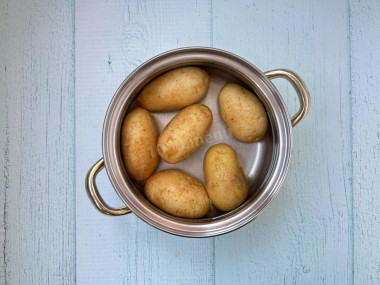 Картошка в аэрогриле в беконе