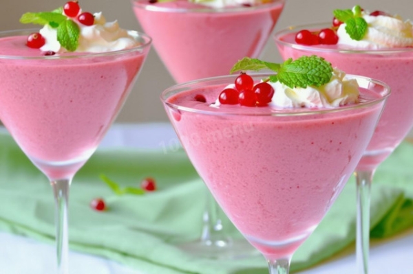 Клюквенный мусс с манной крупой