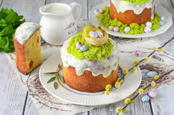 Пасхальный кулич на сливках