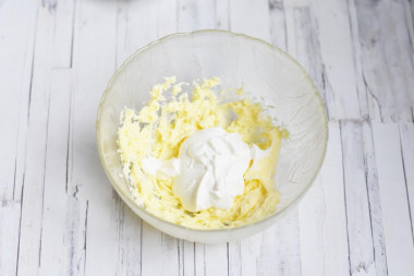 Пирог с клубникой в духовке