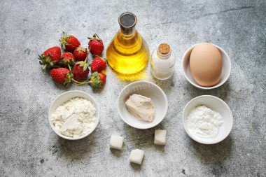 Пирожки с клубникой в духовке