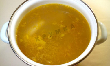 Суп с ячневой крупой и курицей