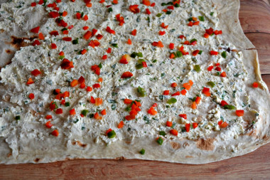 Творожные рулетики из лаваша в духовке