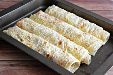 Творожные рулетики из лаваша в духовке