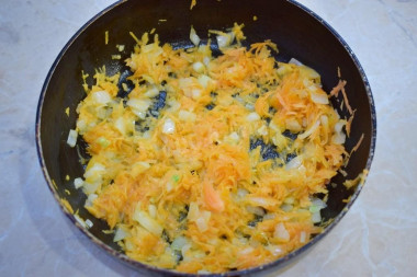Зелёный борщ с щавелем и яйцом