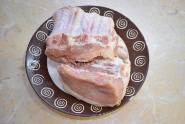 Зелёный борщ с щавелем и яйцом
