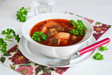 Борщ классический с говядиной
