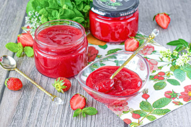 Домашний клубничный джем с пектином на зиму