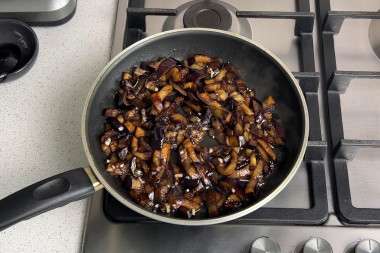 Карамелизованные баклажаны с хрустящей корочкой