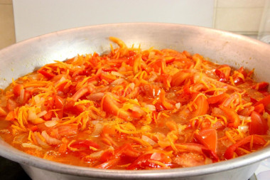 Лечо из помидор перца моркови и лука на зиму