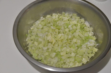 Ленивые голубцы с фаршем капустой и рисом в духовке
