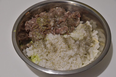 Ленивые голубцы с фаршем капустой и рисом в духовке