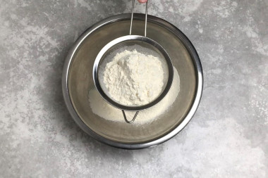 Панкейки на кефире пышные