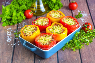 Перец с фаршем и сыром в духовке