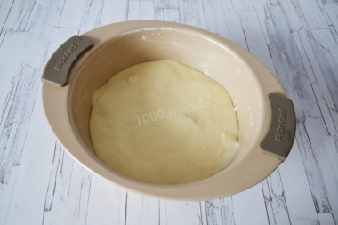 Шарлотка с грушей в духовке
