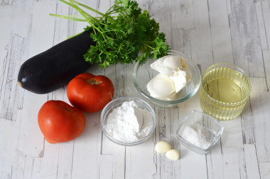 Теплый салат с баклажанами помидорами и сыром