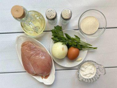 Куриные оладьи с манкой