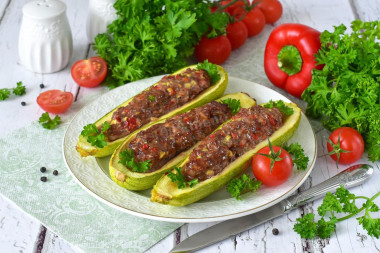Лодочки из кабачков с фаршем в аэрогриле